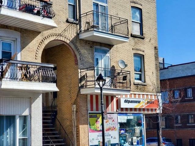 À louer / Appartement