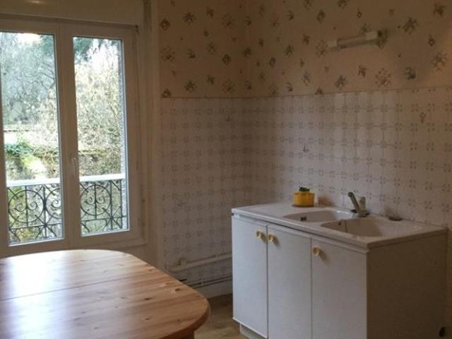 A LOUER APPT T2 ETAGE 1 / LA LOUPE DISPONIBLE DES LE 17 SEPTEMBRE 2026