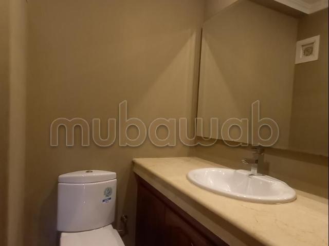A louer Appt Vide 160m2 3ch Palmier