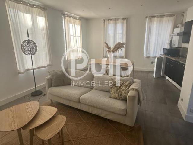 A louer Apt T2 Duplex avec bureau, meublé, proche centre de Boulogne