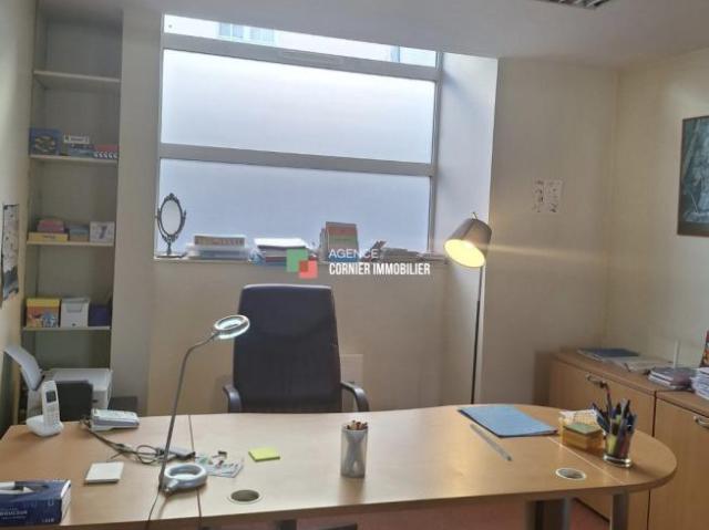 A LOUER BUREAU