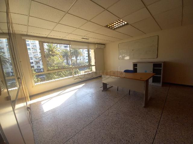 A louer bureau équipé 500m2 Palmier