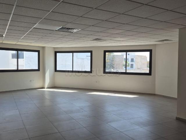 A louer bureaux 63m2 et 73m2 Riviera