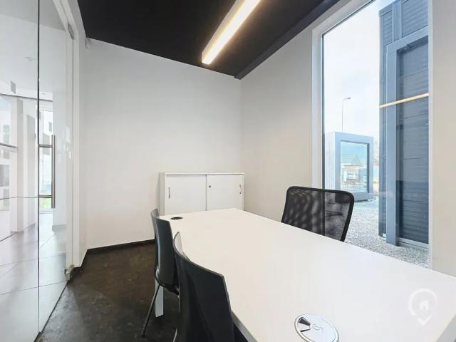 à louer Bureaux Dinant zoning de la Voie Cuivrée