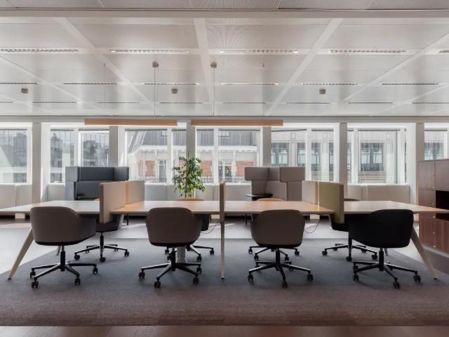 à louer Bureaux Etterbeek Rond Point Robert Schuman