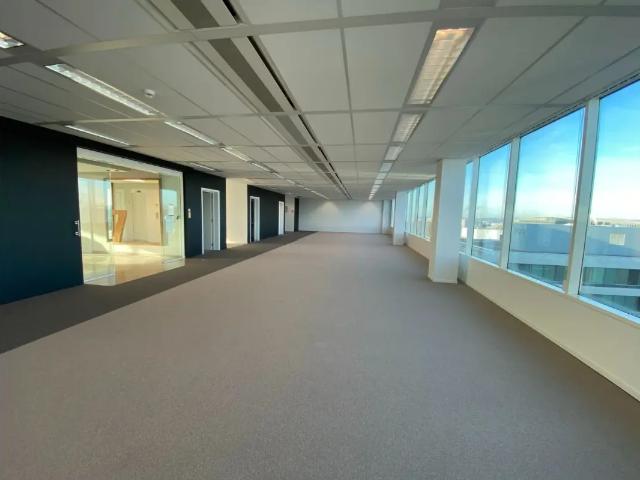 à louer Bureaux Haren Bourgetlaan
