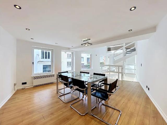à louer Bureaux Ixelles Rue de Stassart