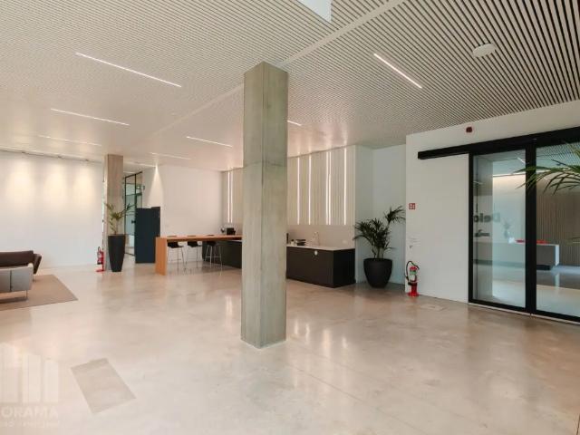 à louer Bureaux Oostkamp Kapellestraat