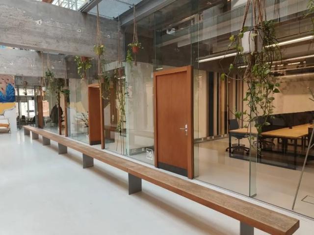 à louer Bureaux Merksem Komiteitstraat