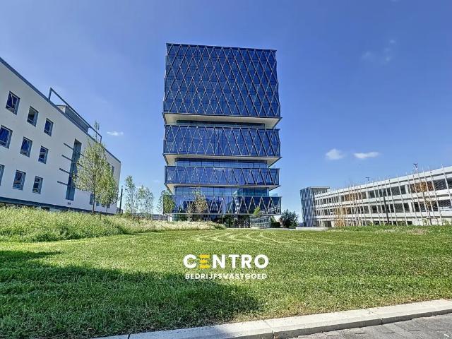 à louer Bureaux Roeselare Kwadestraat