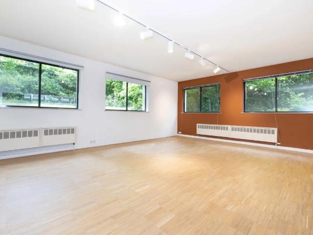 à louer Bureaux Uccle Avenue de Fré