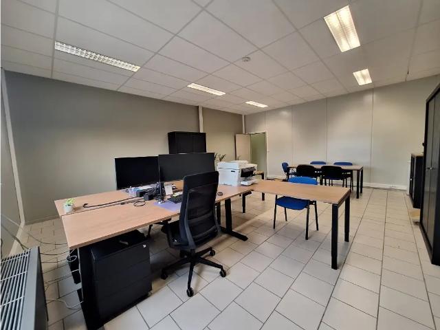 à louer Bureaux Verrebroek Kieldrechtsebaan