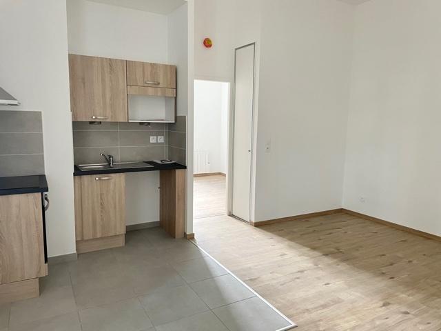 A louer bel appartement T2 – rue Faubourg Raines 540€/MOIS CC