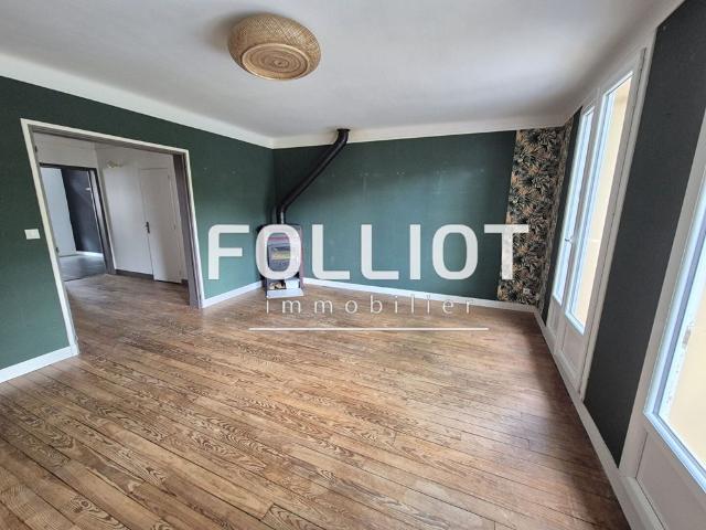 A LOUER Bel Appartement centre ville 50000 Saint Lo 6 pi�ce s 135 m2