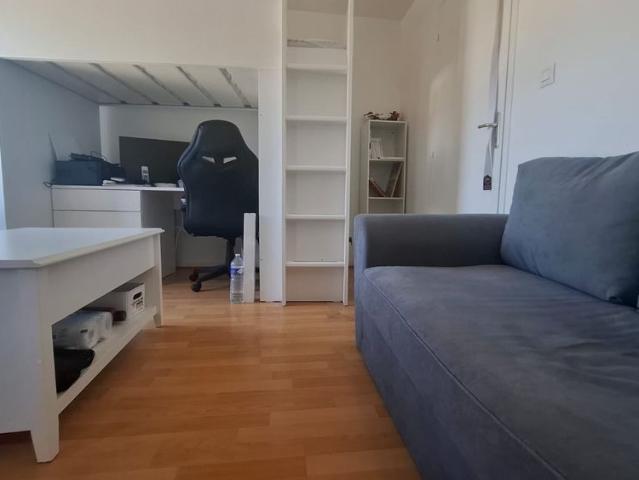 A louer Brest Kérinou studio 18M2 meublé
