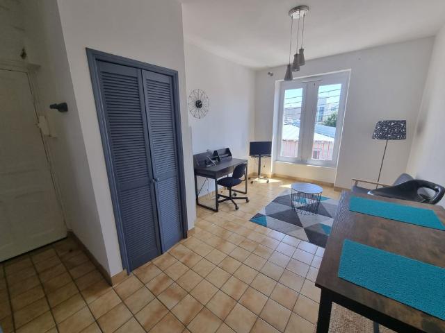 A LOUER, BREST, SAINT MARTIN, T1 bis meublé de 27m² excellent état
