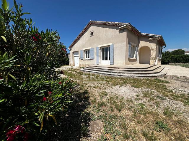 A LOUER CARPENTRAS Maison 4 pièce s 89 m²
