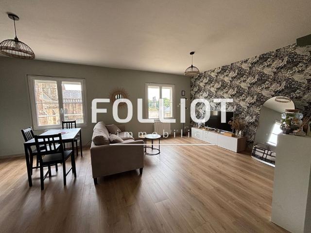 A LOUER Centre ville de VIRE SOMPTUEUX T2 de 43 m�