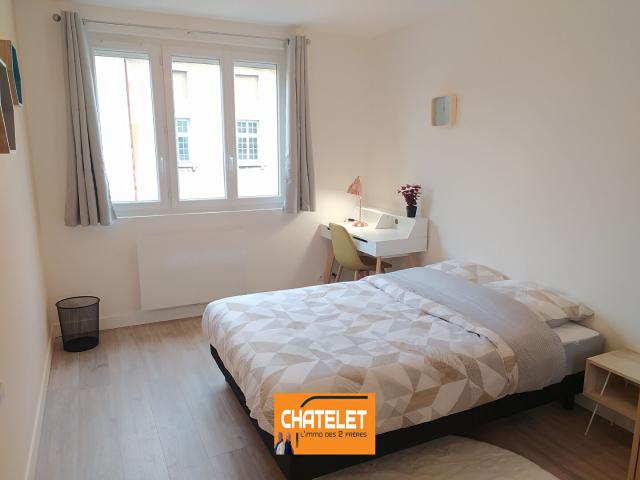A louer chambre en colocation centre ville BOURG EN BRESSE avec balcon et bûcher