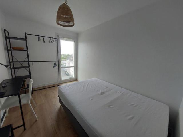 A LOUER CHAMBRE MEUBLEE BAIL A l'ANNEE 9.13 m² VANNES