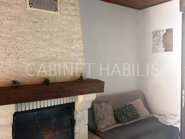 À LOUER CHAMBRE MEUBLÉE DE 12,45 M² ENVIRON LE TAMPON 545,00 €/MOIS