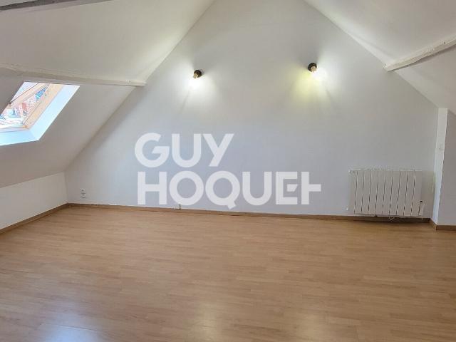 À louer ! Charmant studio lumineux de 21 m² à Péronne
