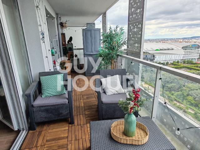 À louer Charmant 2 pièces meublé Tour Skylight 48.96 m² DPE A