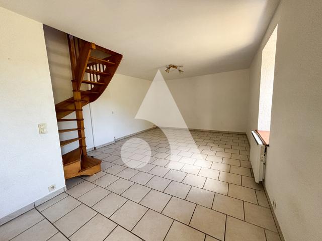 A louer Duplex T3 avec jardin privatif Environnement calme