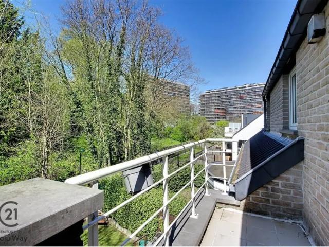 à louer Duplex Woluwe Saint Lambert Rue Saint Lambert