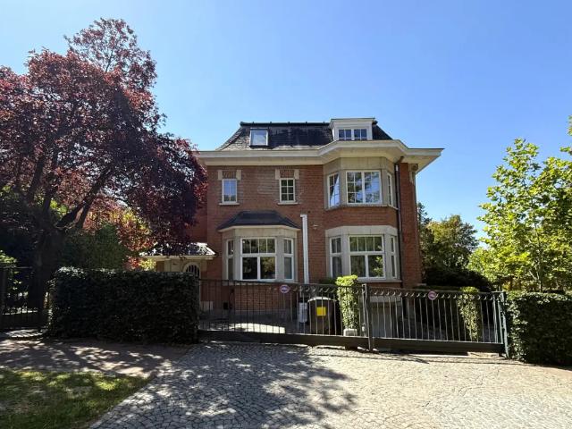 à louer Duplex Woluwe Saint Pierre Avenue des Fleurs