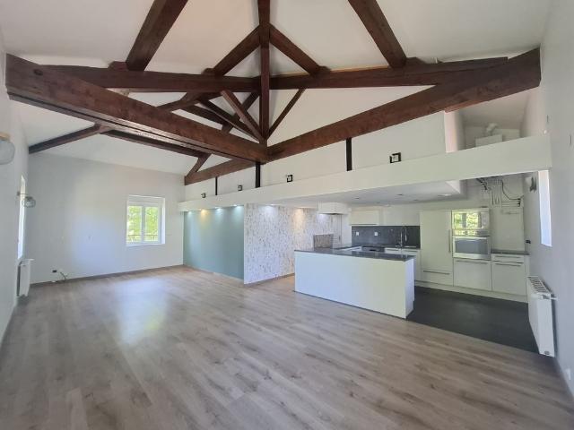 À louer: Duplex de charme à Limas, secteur pavillonnaire – 1080 €/mois