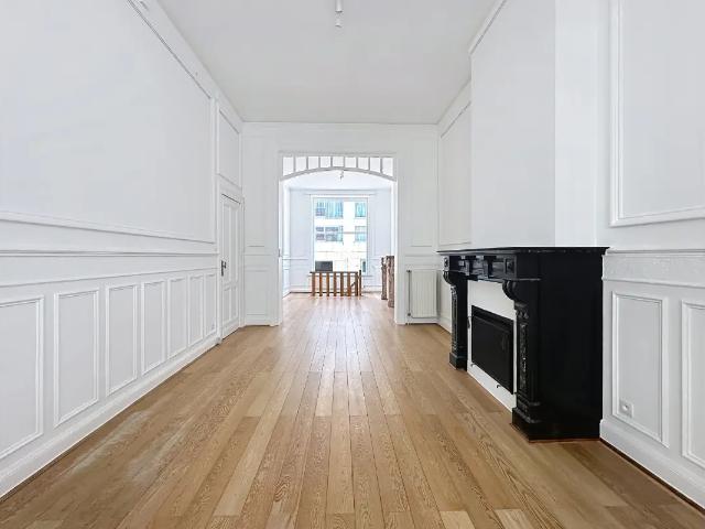 à louer Duplex Ixelles Rue Van Eyck