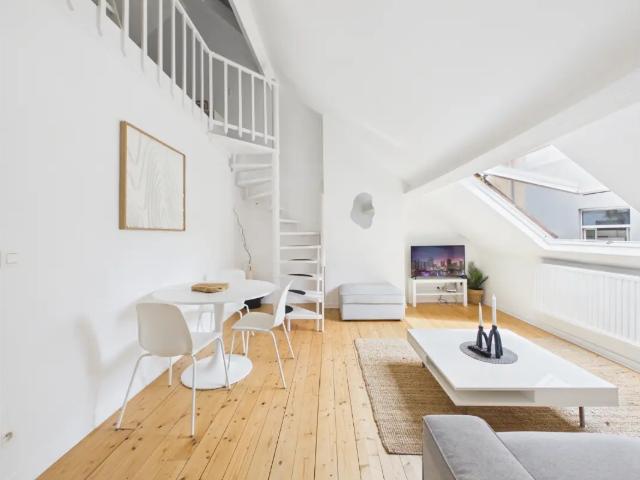 à louer Duplex Ixelles Rue Franz Merjay