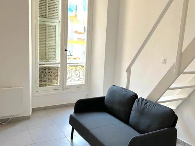 A louer Duplex meublé ean Médecin, Nice, 20 m²