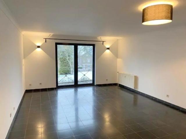 à louer Duplex Paliseul rue des Chasseurs Ardennais