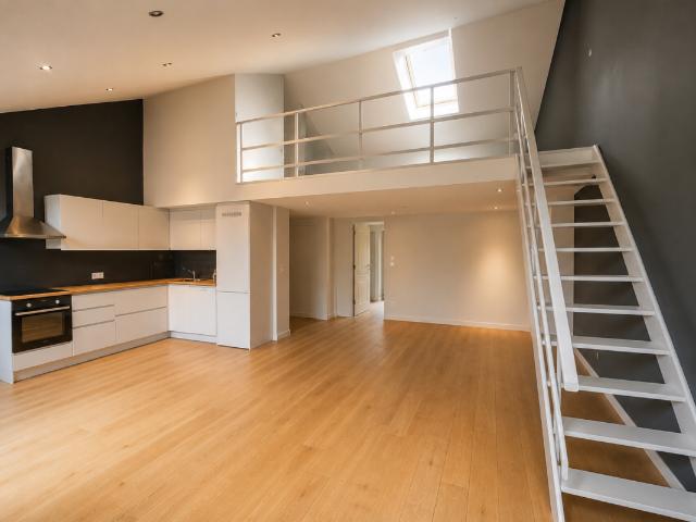 à louer Duplex Saint Gilles Rue de Suisse