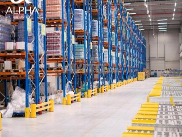 À LOUER Dépôt logistique 600 m²