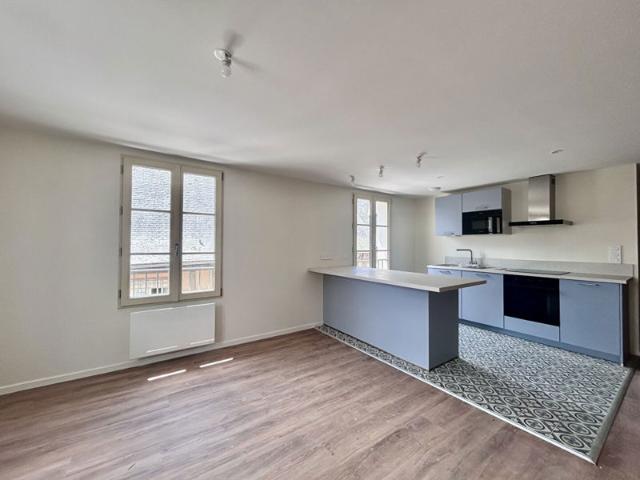 A LOUER DOL DE BRETAGNE HYPERCENTRE T3 NEUF 64.70 m²