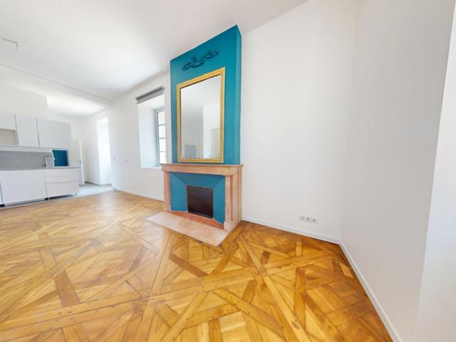 A louer Dole coeur de ville T3 de 53,6m2 rénové entièrement