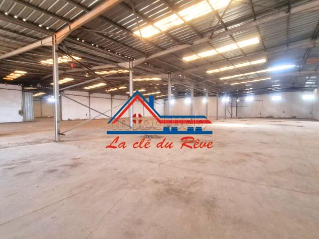 À Louer – Entrepôt de 4500m – Sidi Allal Bahraoui
