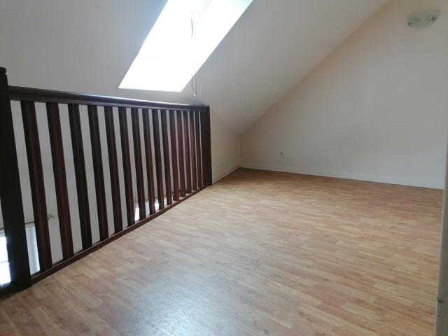 A LOUER F2 DUPLEX 33m² ROUEN PALAIS DE JUSTICE