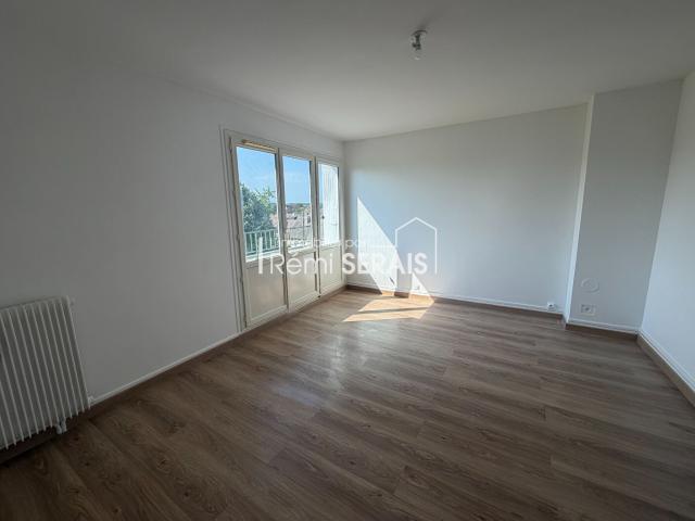 À louer F2 de 49,18 m² avec garage et cave Résidence Guillaume Le Conquérant