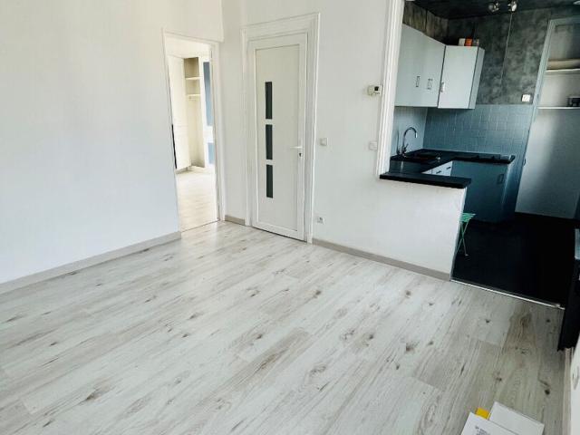 A louer F2 situé route de neufchâtel à Rouen, 485€ charges comprises