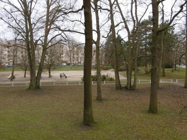 A LOUER F3 AVEC ASCENSEUR RESIDENCE LES BOURGOGNES