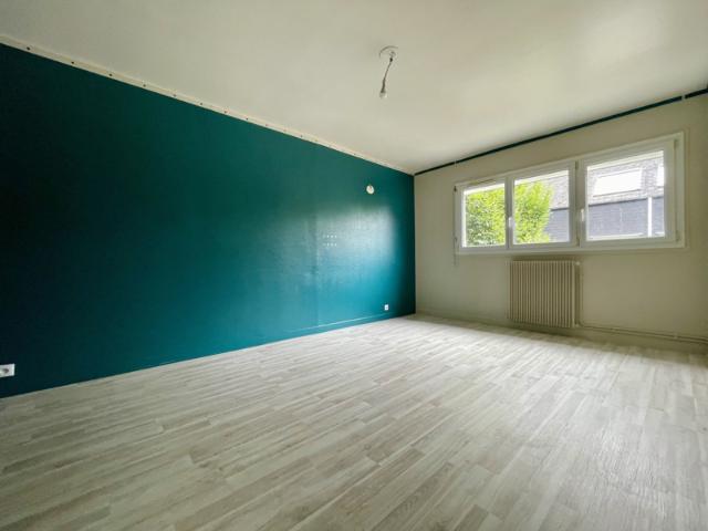 A LOUER F3 CENTRE VILLE DE GISORS
