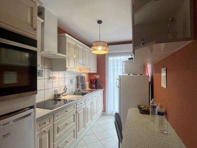 A LOUER F3 de 71.63m² avec terrasse, jardin et place de parking Mesnil Esnar