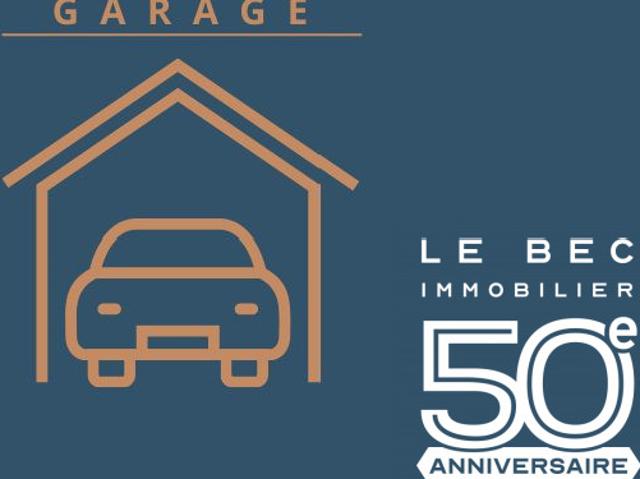 A LOUER GARAGE VANNES