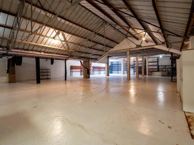 à louer Garage Anvers Sint Bernardsesteenweg