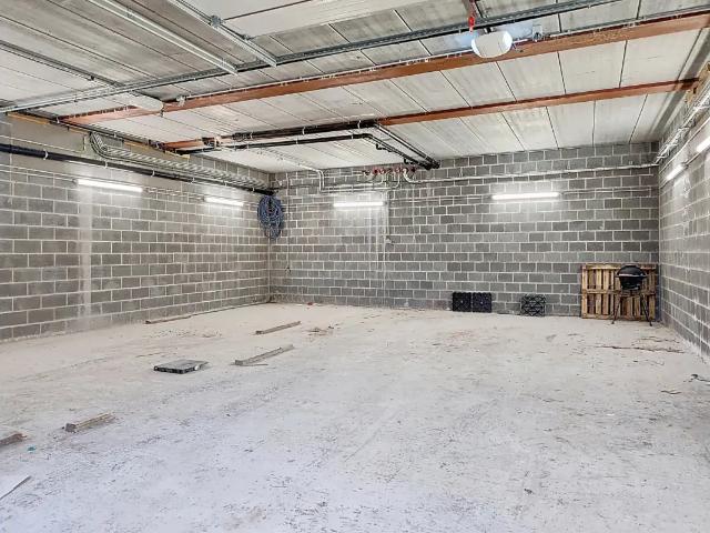 à louer Garage Estinnes