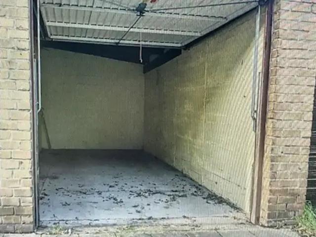 à louer Garage Herseaux
